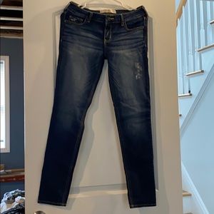 Hollister super skinny jeans - short length